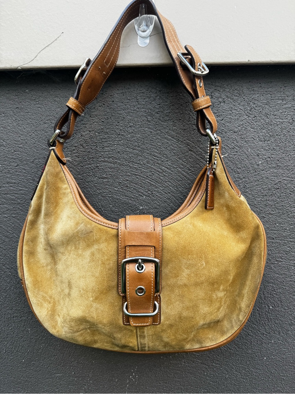 Authentic Y2K Coach Signature Soho Suede Hobo Buckle
Shoulder Bag